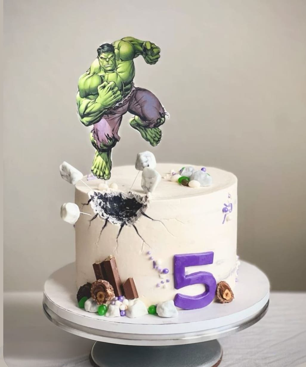 Hulk Cake